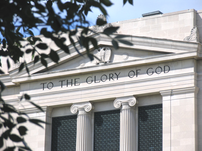 Sive ergo manducatis sive bibitis vel aliud quid facitis omnia in gloriam Dei facite. I CORINTHIANS 10:31