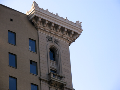 `Romeo, Romeo, wherefore . . . HEY!!  Can you hear me down there?`