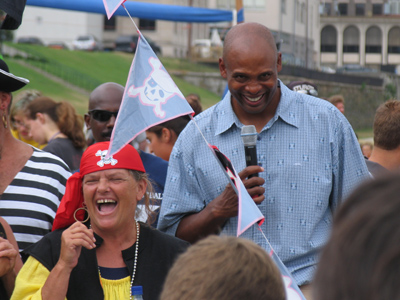 Former Ohio State basketball star Clark Kellogg, and an unnamed pirate.