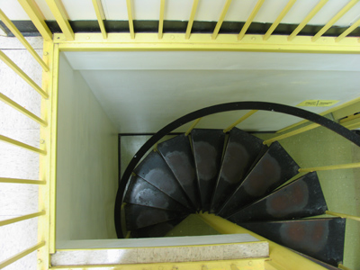 Yes, another shot of the dreaded staircase.