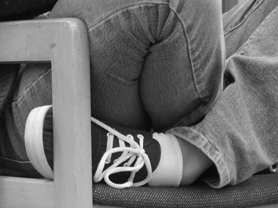 Research shows that when one person yawns, the people nearby yawn too.