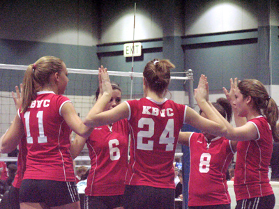 At 3:00pm the gallery was bare.