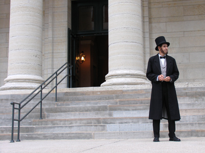 What if Mary Todd Lincoln had been late to the theatre on April 14, 1865?