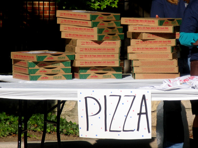 The sign was unnecessary.  The entire region smelled of pizza.