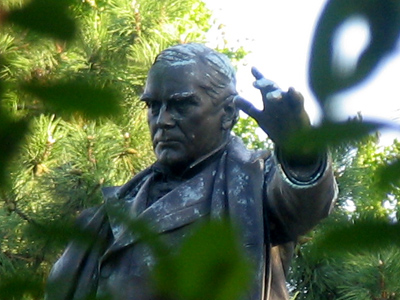 `I can`t hear you -- I`ve got my thumb in my ear.`