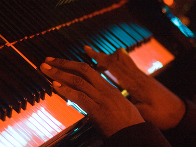 The performance was informal so I was able to get close to the stage and take pictures while they played.