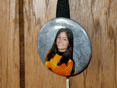 Oh, they`re her fingers.