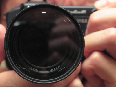 I had to clean the bathroom mirror for this one (but the lens is still a bit dusty).