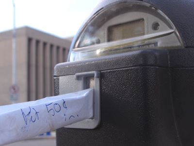 I don`t think it accepts paper money.