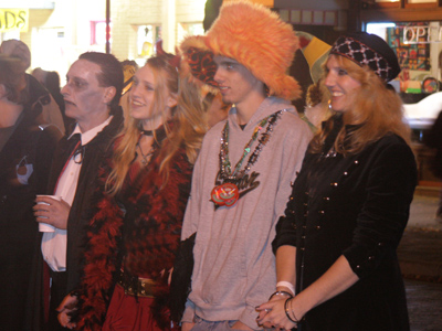 Typical Oregon District neighbors.