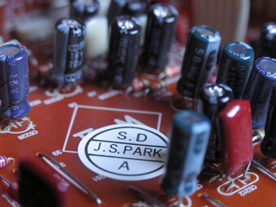 J.S. Park should be ashamed:  approving this VCR, when only 15 short years later it would stop working.