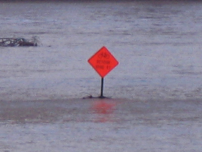 IF YOU CAN READ THIS YOU`RE ALL WET