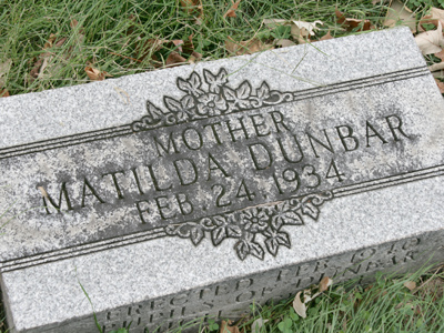 Today I came across the grave of Paul`s mother for the first time.  I may never find his father`s grave.  Let me know if you can see it in the pictures from November 20, 2007.