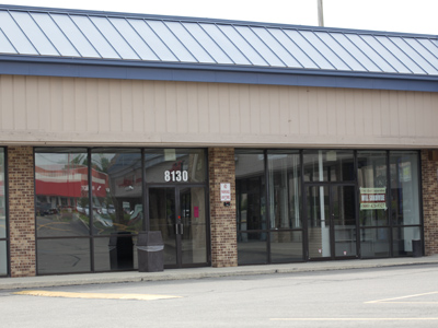 I came here five years ago today, bought a camera, and began putting five photos on this Web site every day.  Though the camera store is gone now, I`m still going at it.