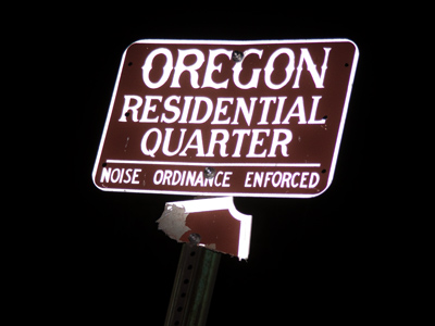 It`s a beautiful night in the neighborhood.