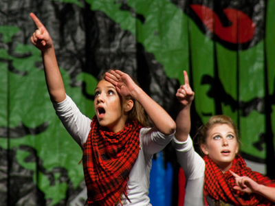 A free event, indoors, with no photographic restrictions:  I`M THERE!