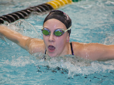 The crowd cheers:  `GO! [Pause] GO! [Pause]` since the swimmer can only hear them when coming up for air.