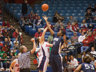 Do referees practice tossing up jump balls?