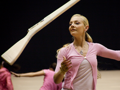 I gave an impromptu photo workshop to a mom sitting by me who wanted to photograph her daughter without blur.