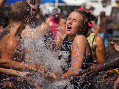 Why rinse off when you`ll just get muddy again in the next game?