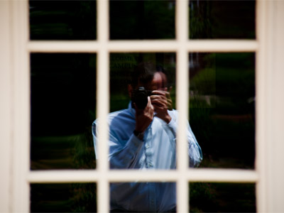 This photograph violates the rule of thirds.