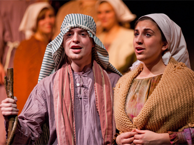 I kinda love my big ol` new lens.