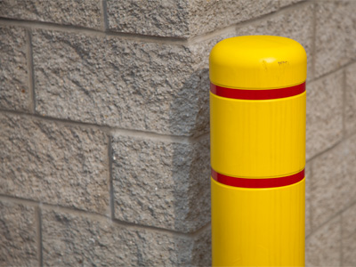 Lines and colors, lines and colors, it`s all about lines and colors.