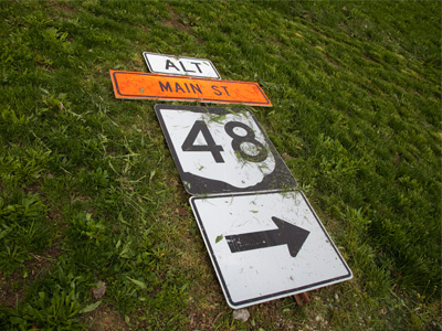 Fortunately, no cars were following the sign.