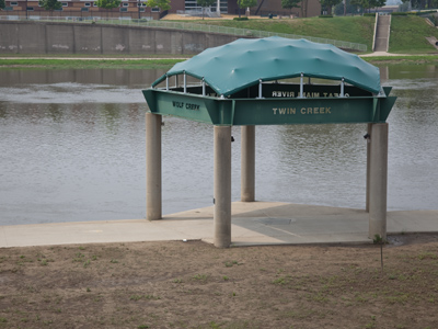 The river level is back to normal (see March 7, 2011).