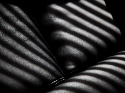 I haven`t given you a chair photo lately.  Forgive me.