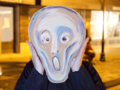 A simple and effective costume.