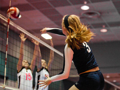 I`ve shot this February volleyball tournament for years, but this was the first time that I walked there in the warm sun.