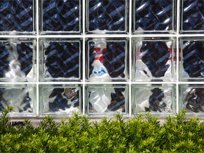 Some people think that bowling is a real sport.