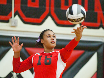 Reminiscent of my near-perfect photo of October 3, 2011.