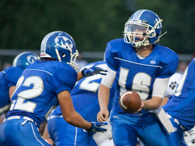 I managed to shoot a few plays before the game was scrubbed due to lightning.