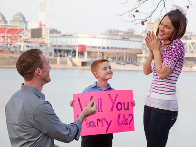 A totally unrehearsed moment by the Ohio River.