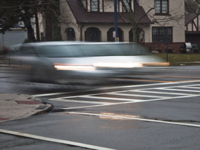Far Hills Avenue at quitting time.