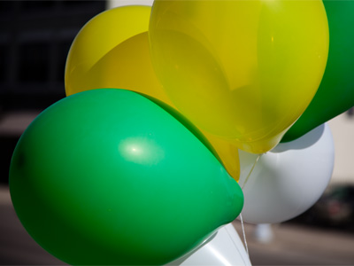 The international signal for `APARTMENT FOR RENT.`