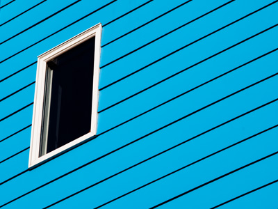 This picture would lack impact if it was a cloudy day.