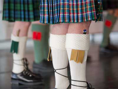 Irish men carry knives in their stockings to deal with anyone who makes fun of their kilts.
