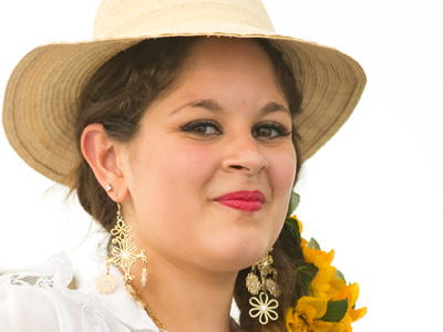 There`s something about dark-haired Hispanics.