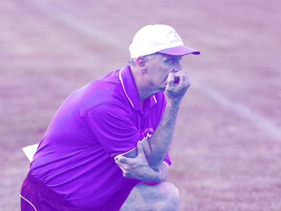 My camera is too young to be giving me shots like this.  Let`s hope it`s the memory card.  Yeah . . . sure it is.