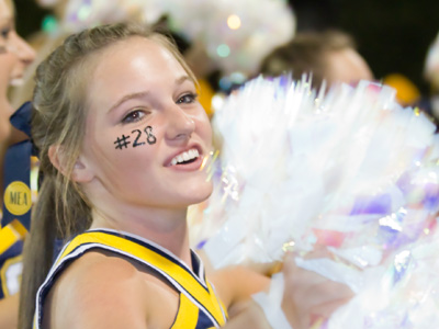 `Everybody do the Oakwood rumble!  OAK!  WOOD!`