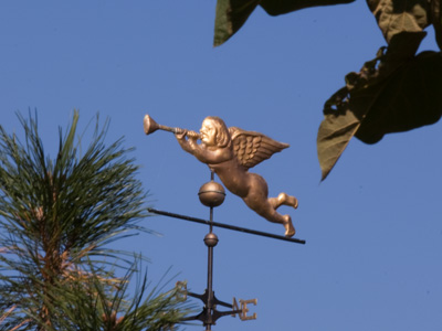 The autumn winds blow chilly and cold.  A love once new has now grown old.  PAUL SIMON