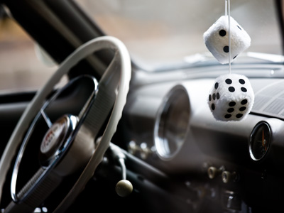 The radio in this car plays only oldies.