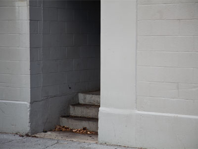 The fewer things in the photo, the better the photo.