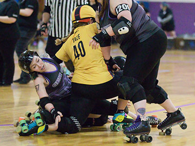 I`m starting to figure out how roller derby works.