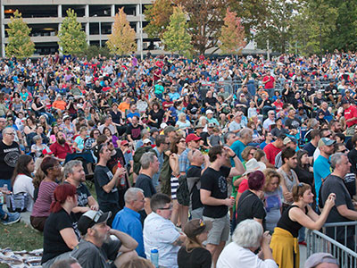 It was the biggest crowd I`ve ever seen at the Levitt.