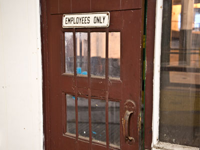 A dangerous door in my creepy parking garage.