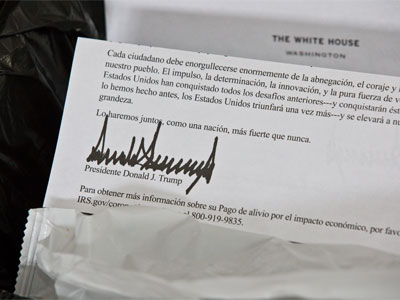 More trash from the White House (see March 29, 2020).  El Presidente sent me a letter in Spanish, so when November comes I`ll remember who gave me $1200.